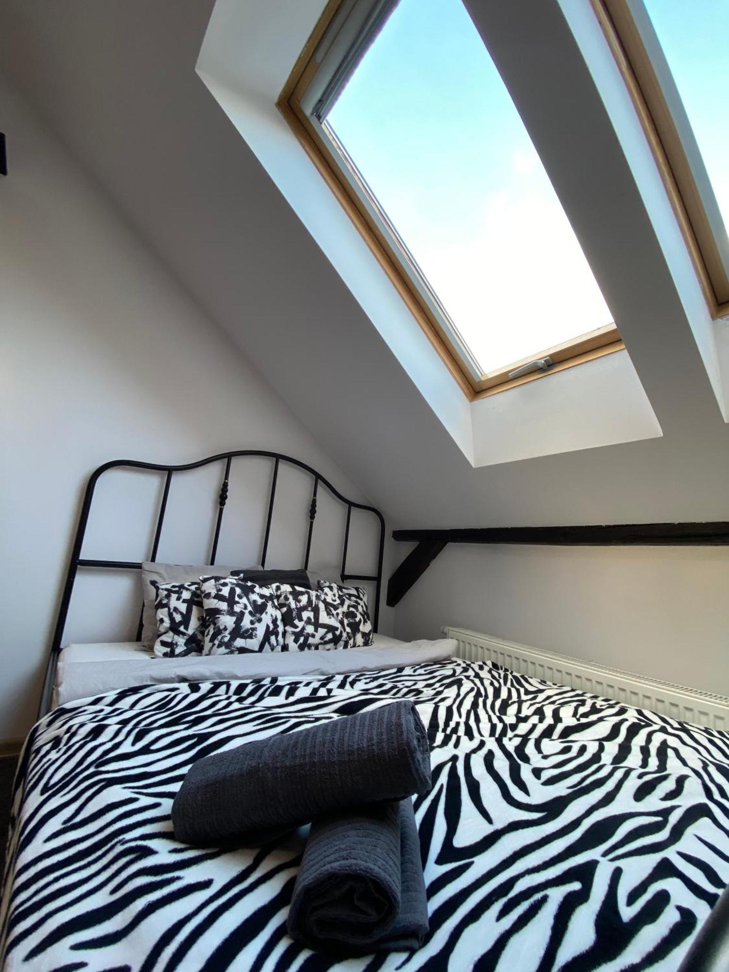 High Five Krakow Apartment Luaran gambar