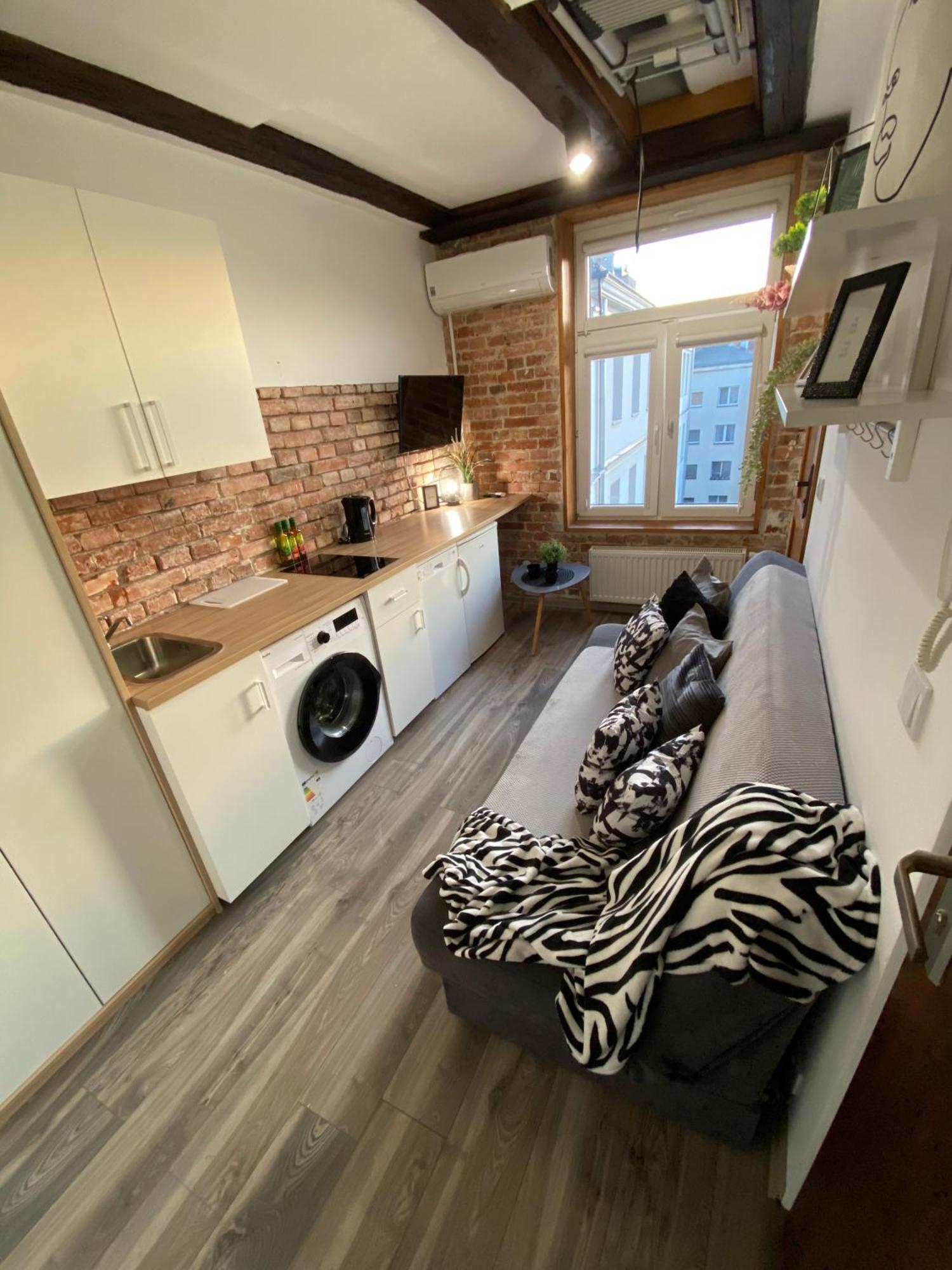 High Five Krakow Apartment Luaran gambar